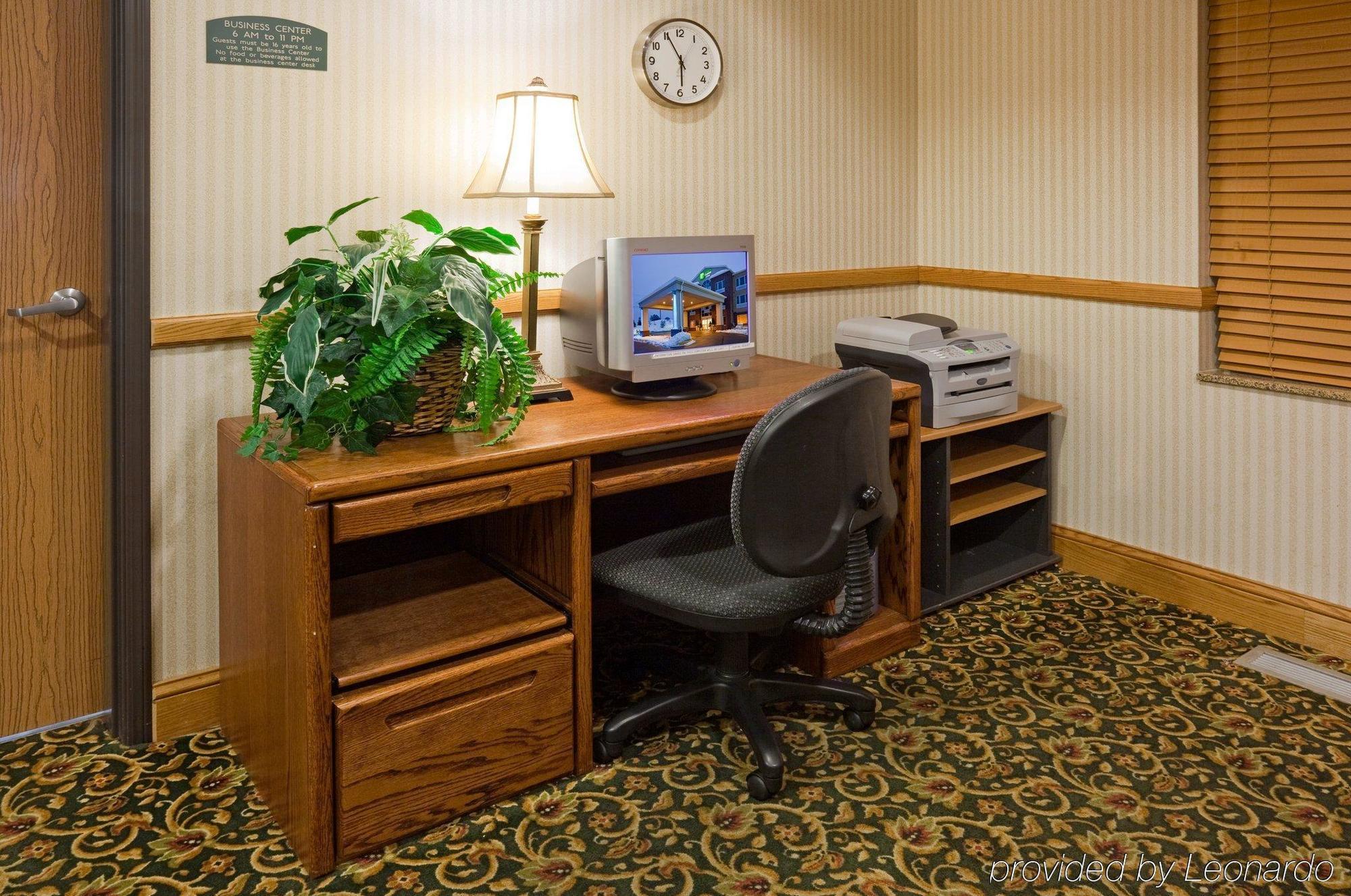 Holiday Inn Express Hotel & Suites Chanhassen By Ihg Fasilitas foto